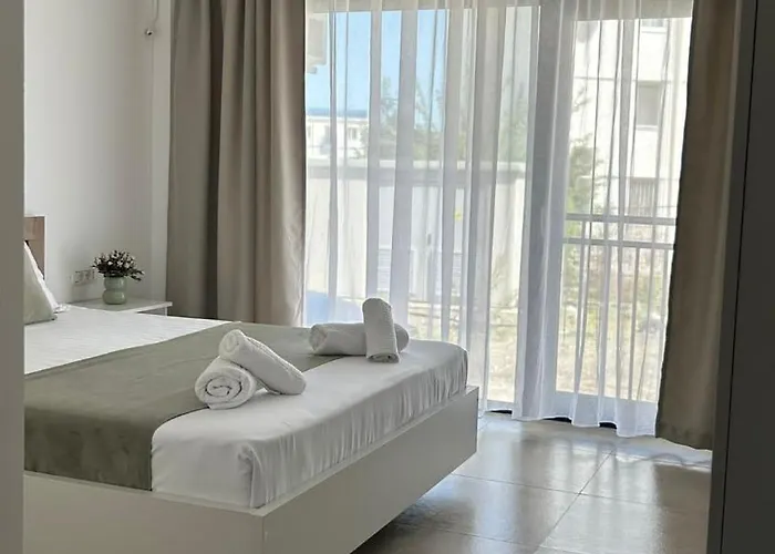 Amira Residence Апарт-готель Ефоріє-Норд